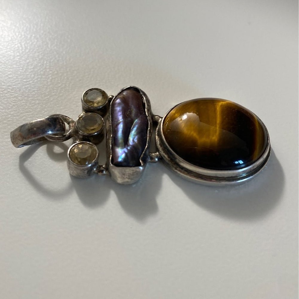 Unique Vintage Sterling Silver Pendant